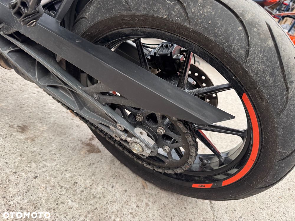 KTM Duke 125 - 19