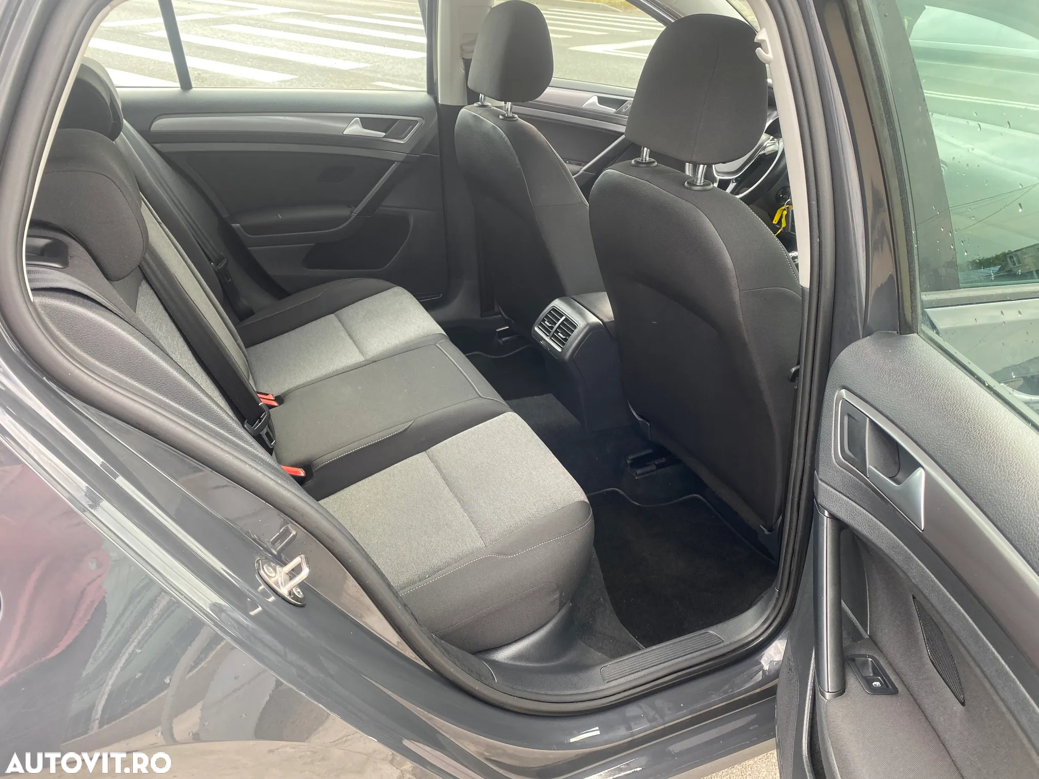 Volkswagen Golf 1.2 TSI BlueMotion Technology Comfortline - 15
