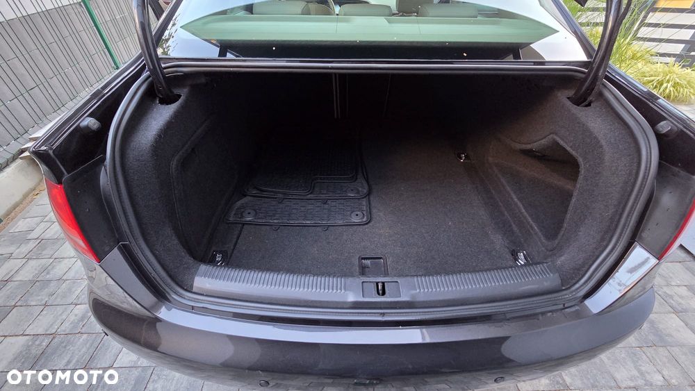 Audi A4 Limousine 2.0 TDI - 15