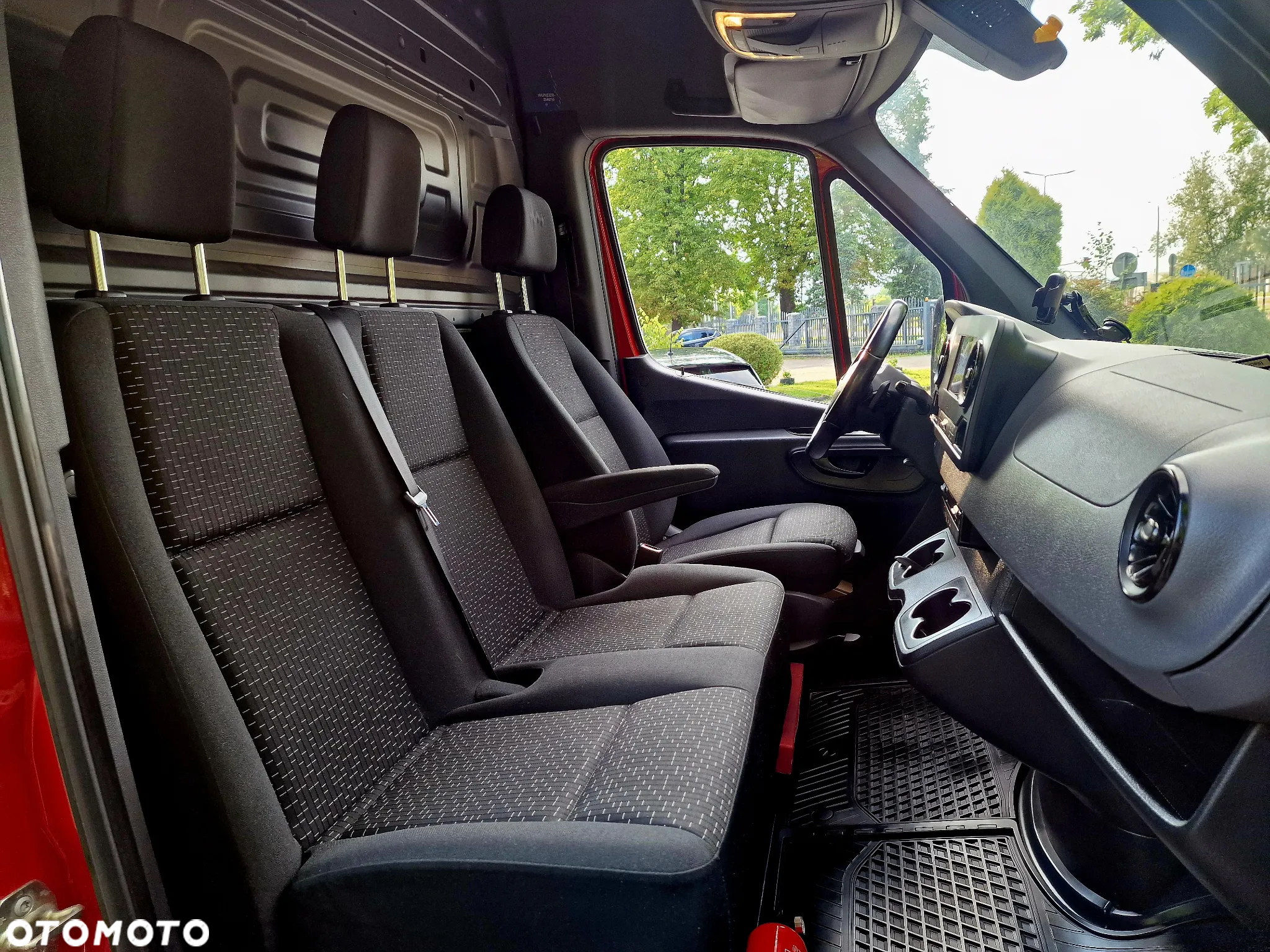 Mercedes-Benz SPRINTER - 20