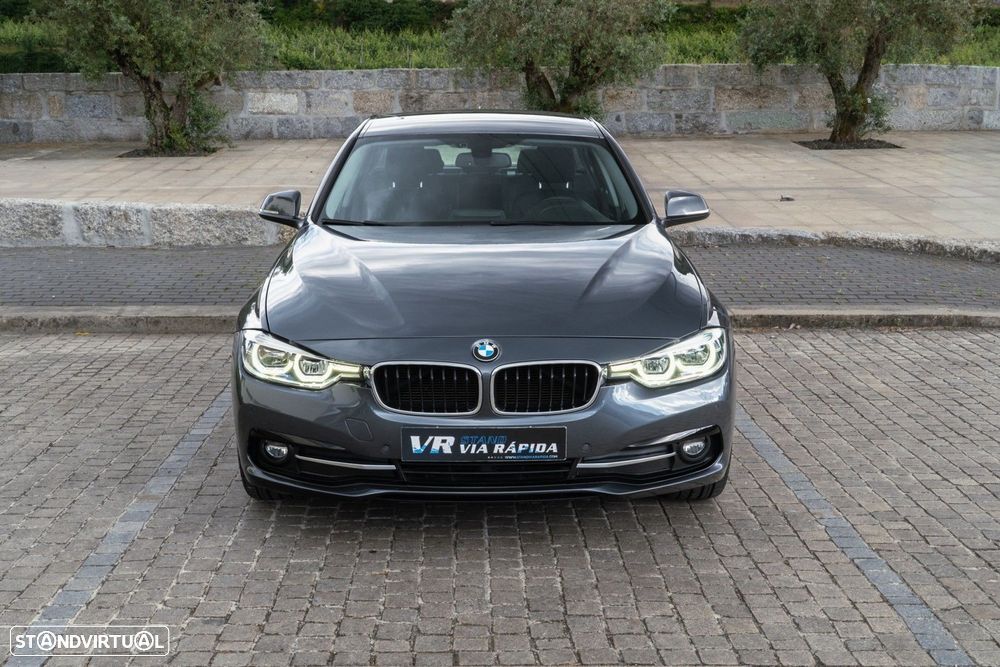 BMW 320 d Efficient Dynamic Edition Sport Line - 3