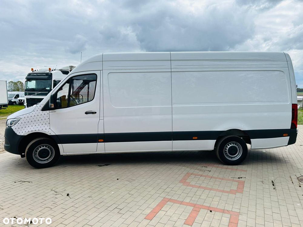 Mercedes-Benz Sprinter - 8
