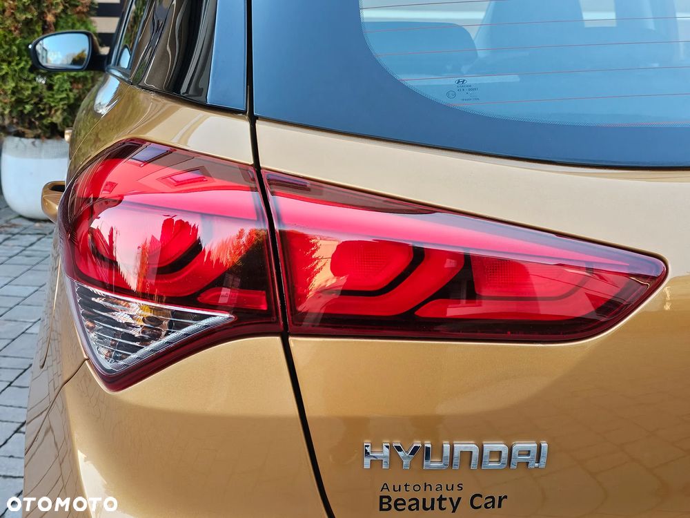 Hyundai i20 1.2 YES Gold - 40