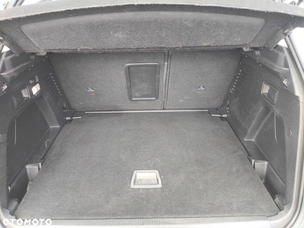 Peugeot 3008 1.6 BlueHDi Active S&S - 24