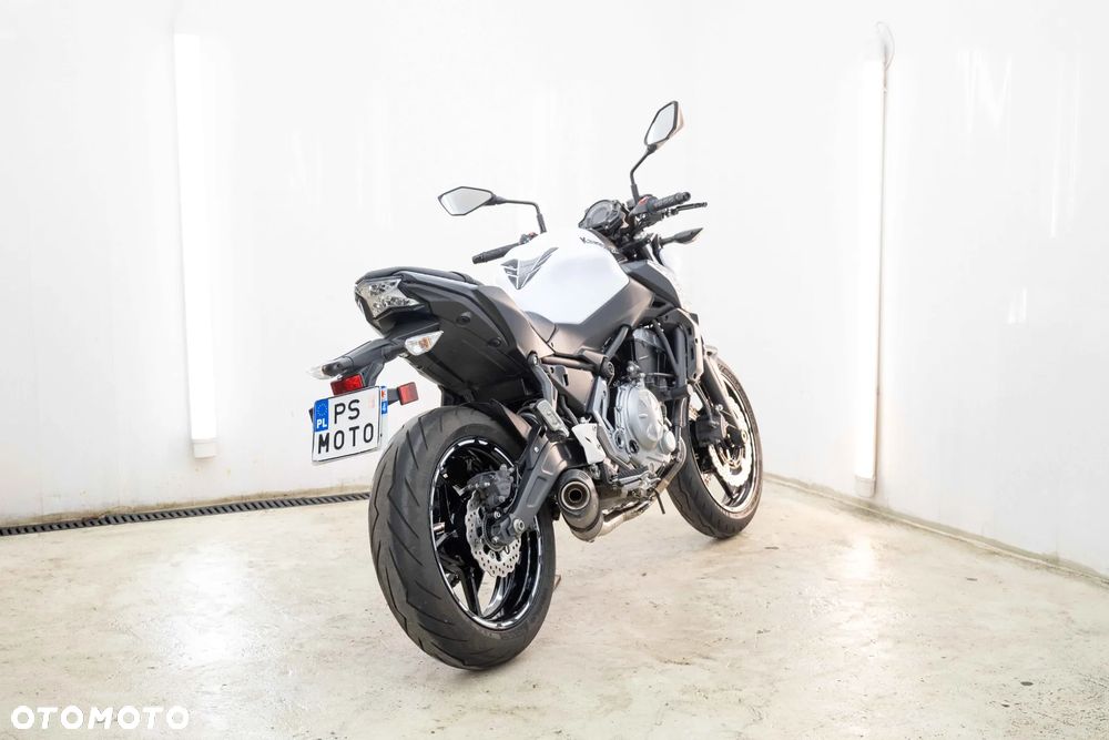 Kawasaki Z 650 - 6