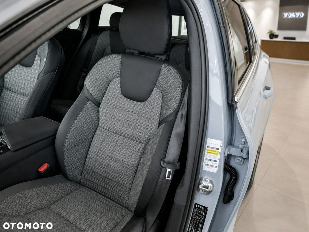 Volvo V60 B4 D Core - 5