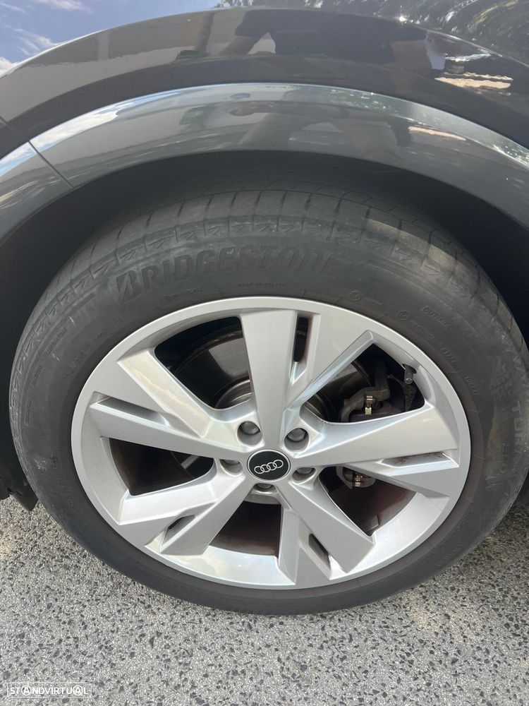 Audi Q3 Sportback - 14