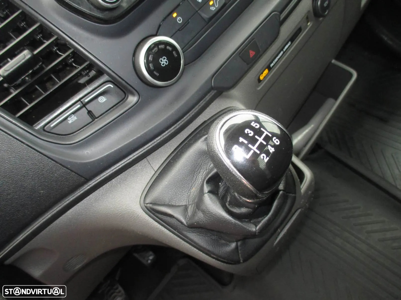 Ford Transit 310 L2 2.0 tdci - 14