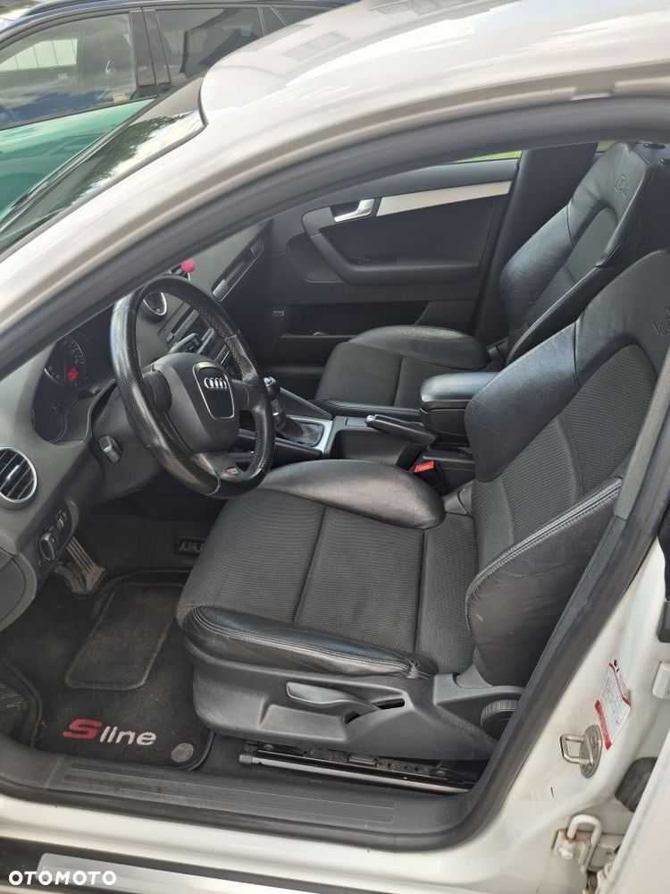 Audi A3 Sportback - 5