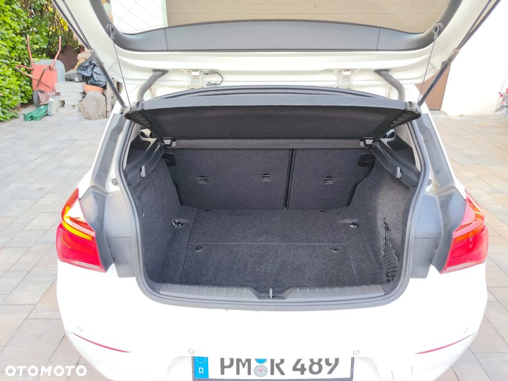 BMW Seria 1 - 13