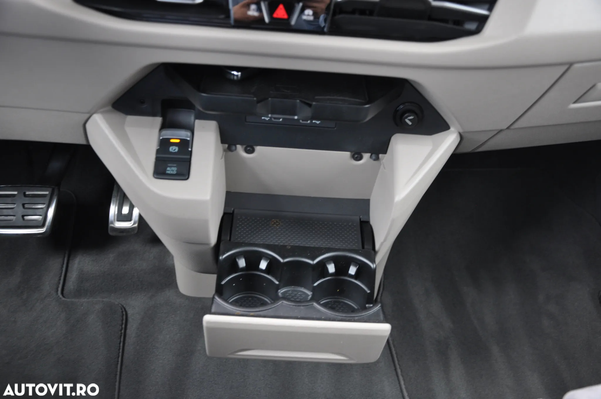 Volkswagen Multivan L 2.0 TDI DSG 110KW Style - 37