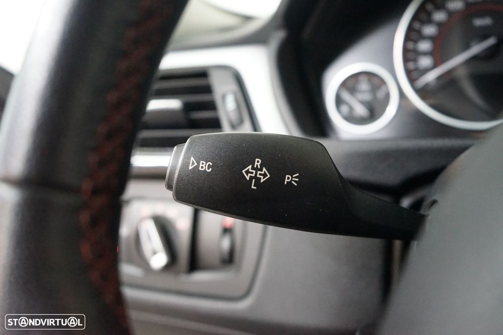 BMW 320 d Touring Line Sport - 20