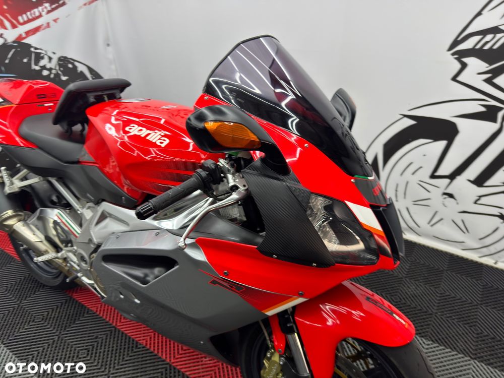 Aprilia RSV - 38