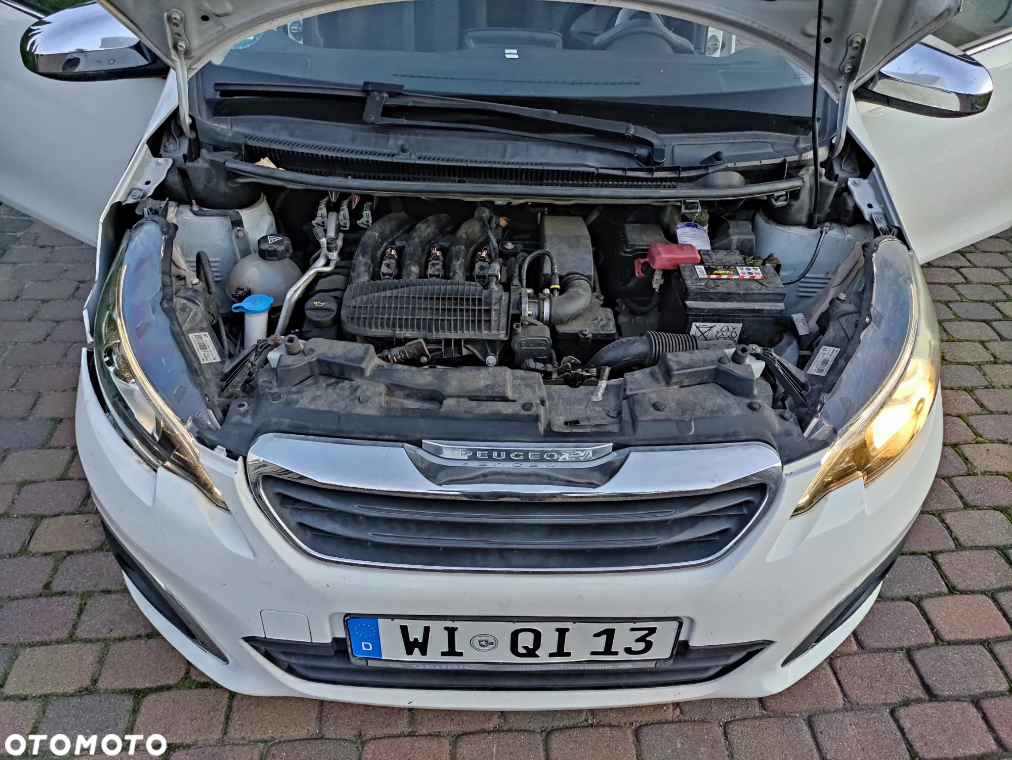 Peugeot 108 PureTech 82 Top Allure - 10