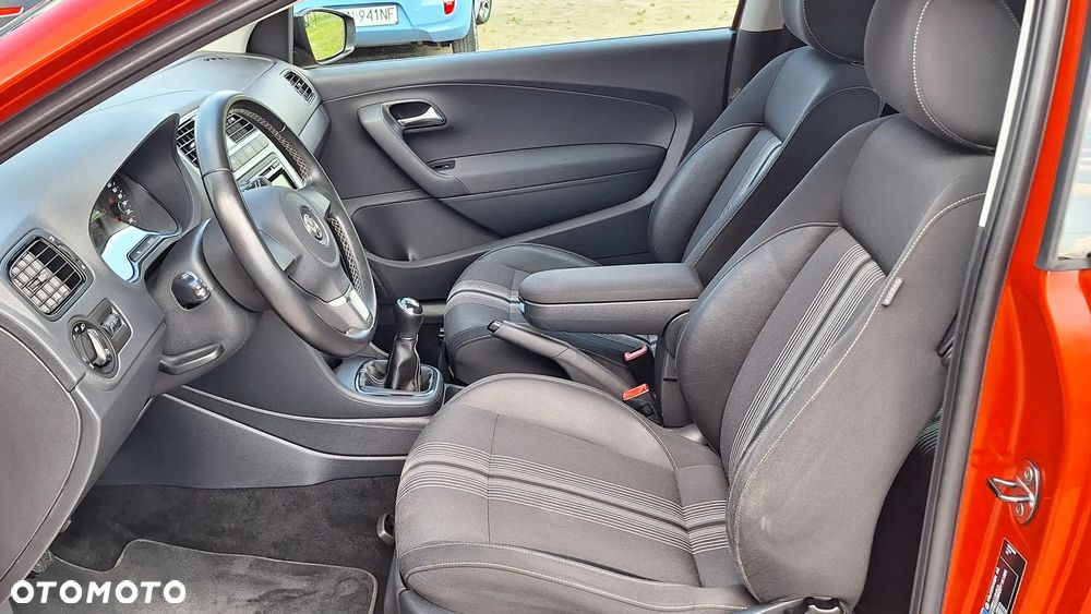 Volkswagen Polo - 11