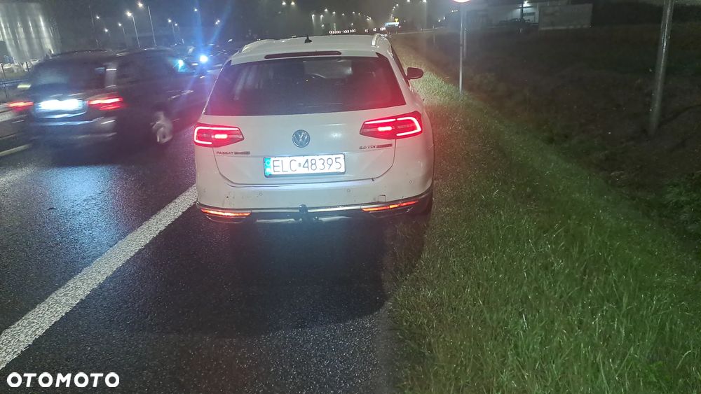 Volkswagen Passat Alltrack - 18