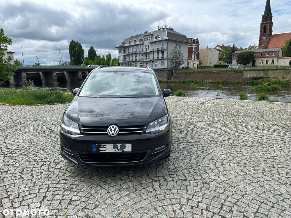 Volkswagen Sharan 2.0 TDI BMT Highline DSG - 2