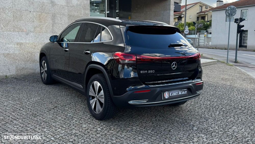 Mercedes-Benz EQA 250 Progressive - 8
