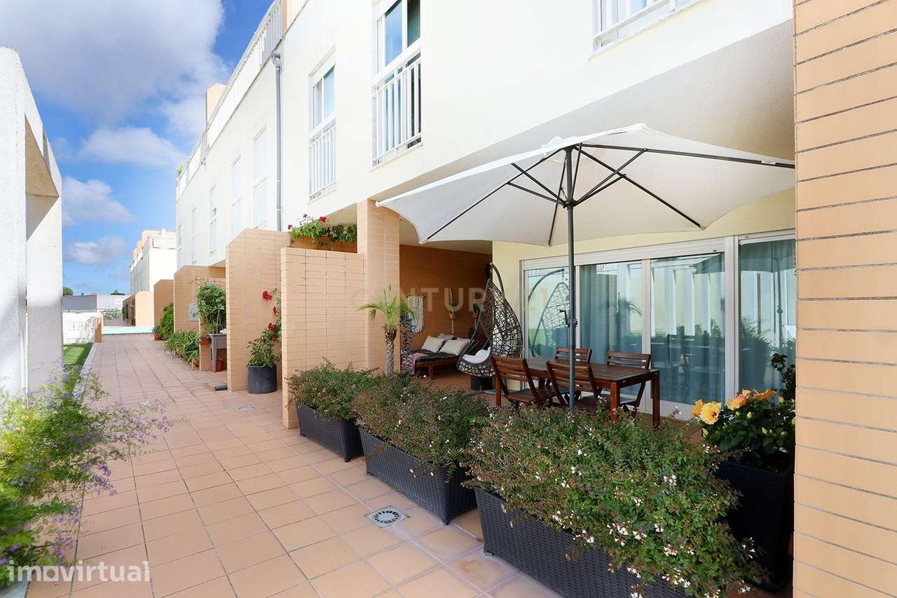 Vila Verde - Sintra - Excelente apartamento T3 Triplex, com garagem em - Grande imagem: 4/51