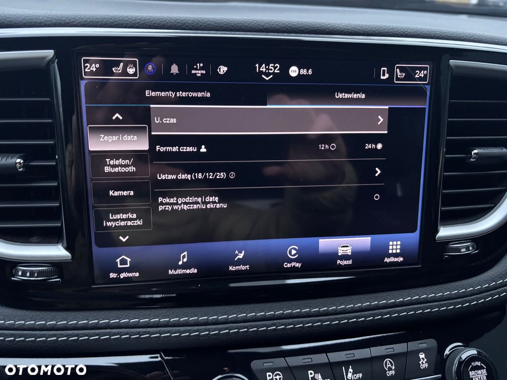 Chrysler Pacifica - 31