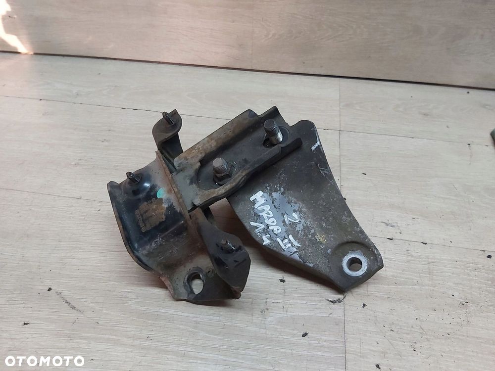 MAZDA 2 II DE poduszka łapa skrzyni 1,4 d lewa - 1