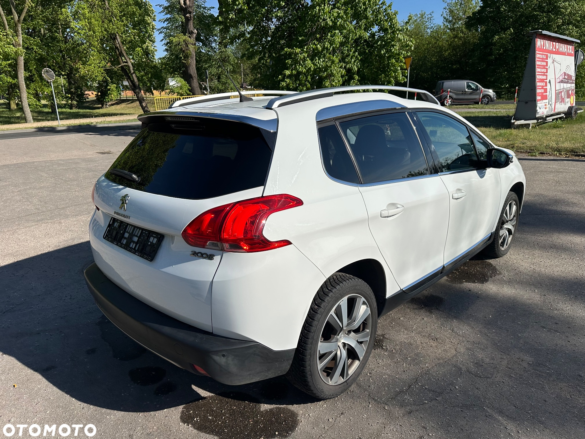 Peugeot 2008 1.6 VTi Allure - 5