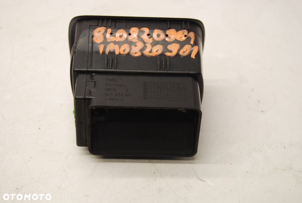 KRATKA NAWIEWU PRAWA LEWA 8L0820901 AUDI A3 8L SEAT TOLEDO II LEON I 1M0820901 8L0820901C - 2