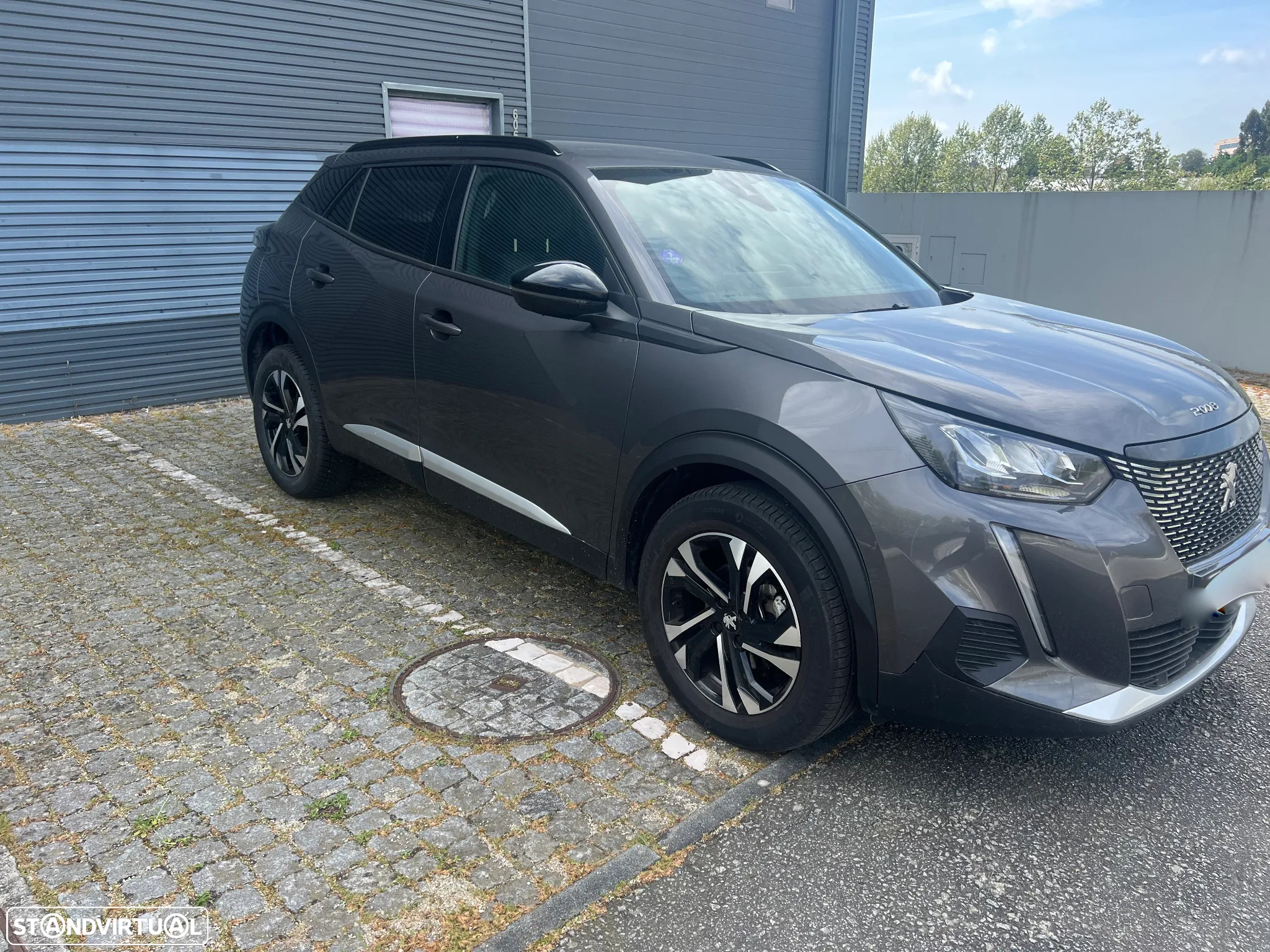 Peugeot 2008 PureTech 130 EAT8 Allure - 3