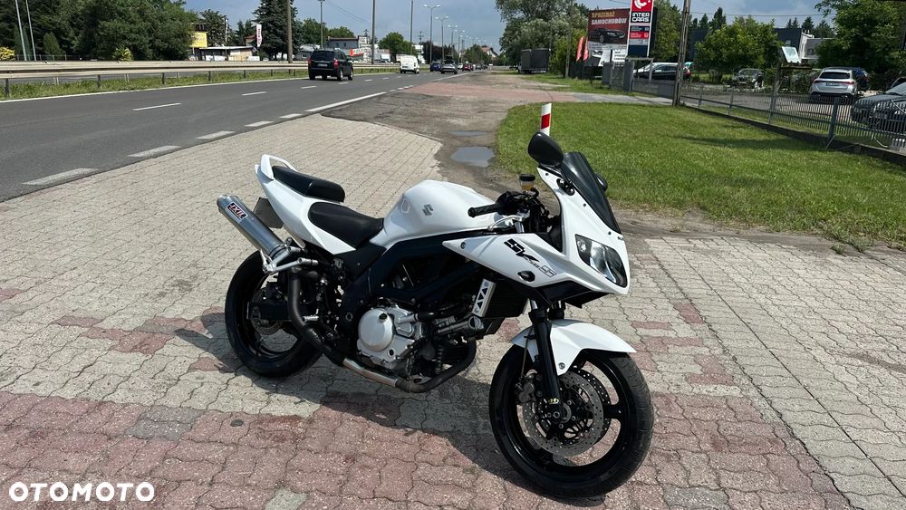 Suzuki SV - 7