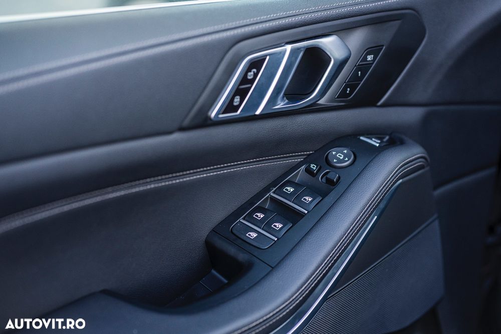 BMW X5 xDrive45e xLine - 32