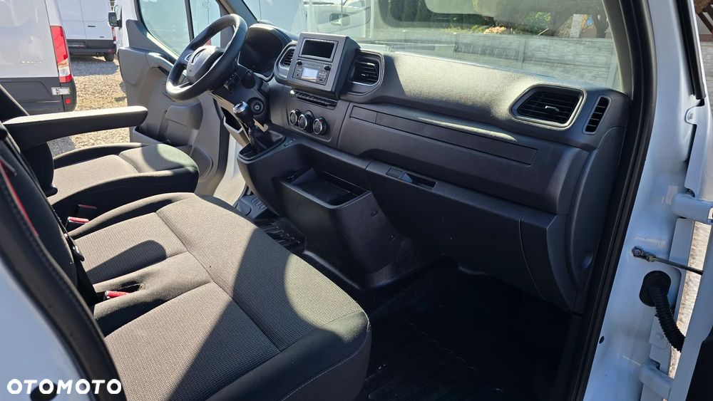 Renault Master 165 KM  L2H2 - 17
