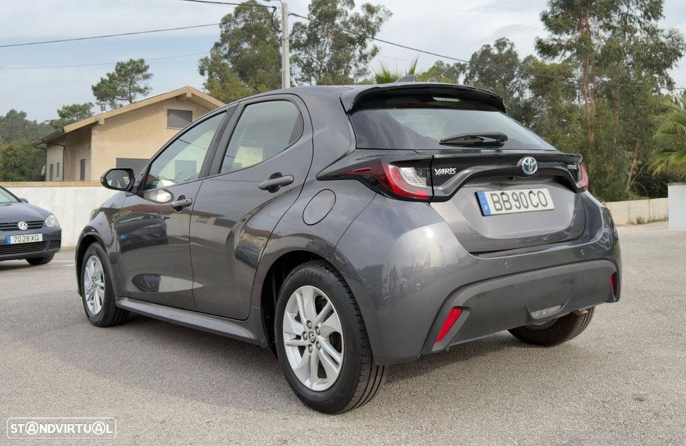Toyota Yaris 1.5 HDF Comfort Plus - 4