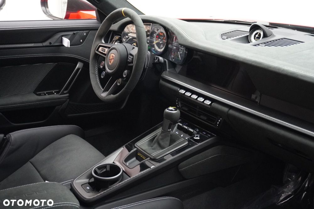 Porsche 911 GT3 RS - 22