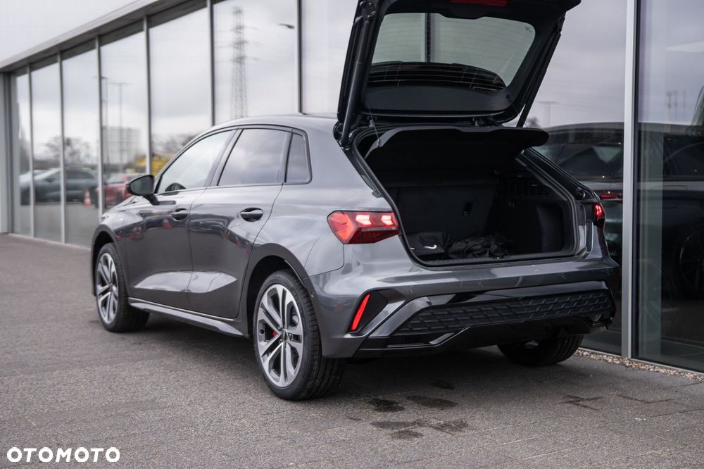 Audi A3 Sportback - 8