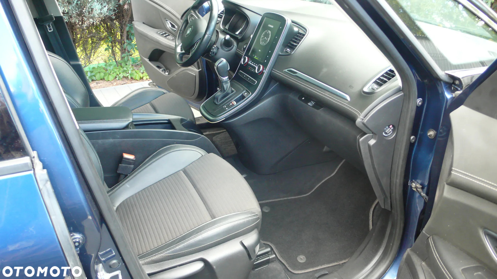Renault Grand Scenic TCe 140 GPF EDC BLACK EDITION - 18