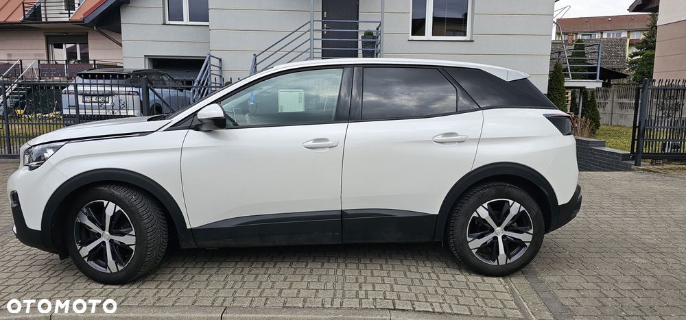 Peugeot 3008 1.6 BlueHDi Allure S&S - 5