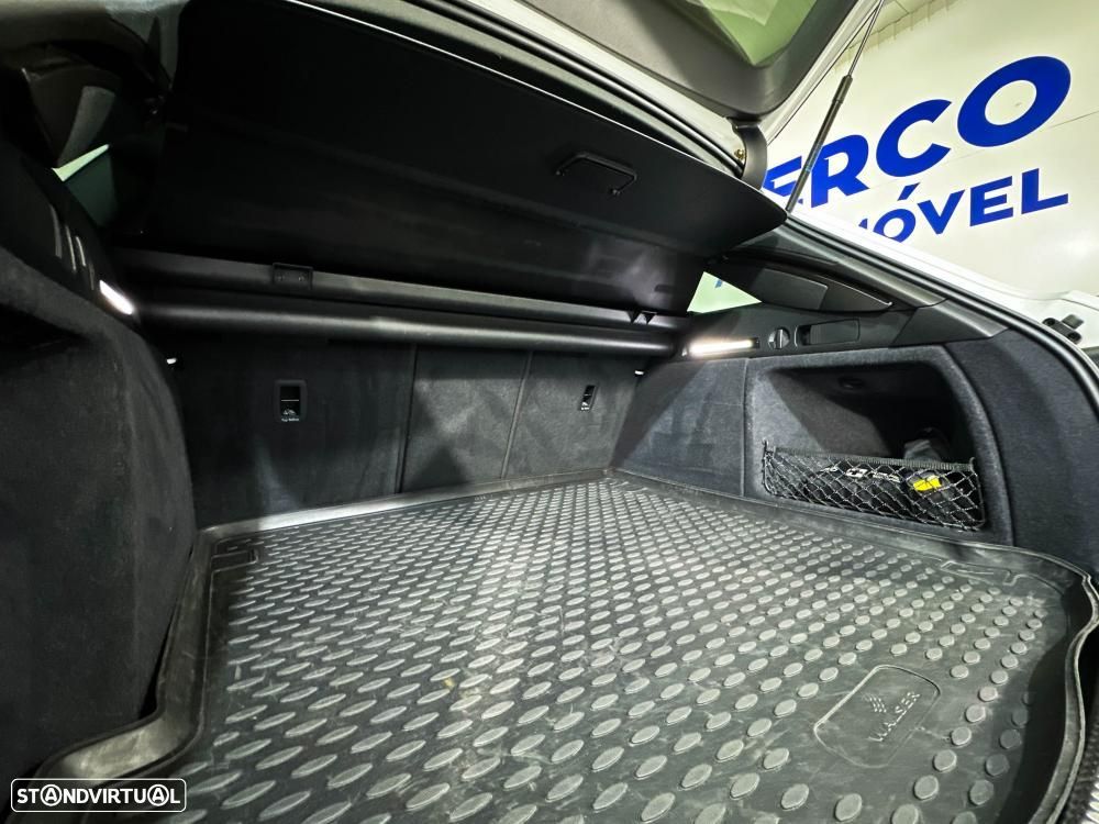 Audi A4 Avant 40 TDI quattro S line S tronic - 54