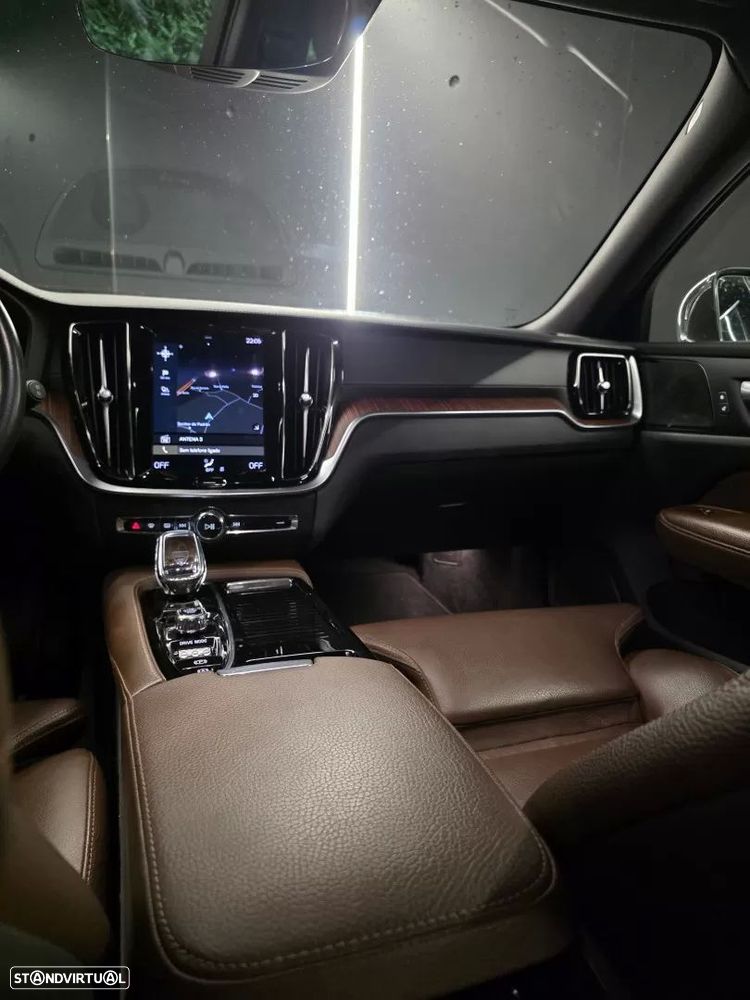Volvo V60 2.0 T6 AWD TE Inscription - 15