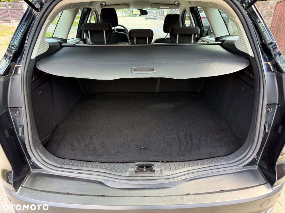 Ford Focus - 22