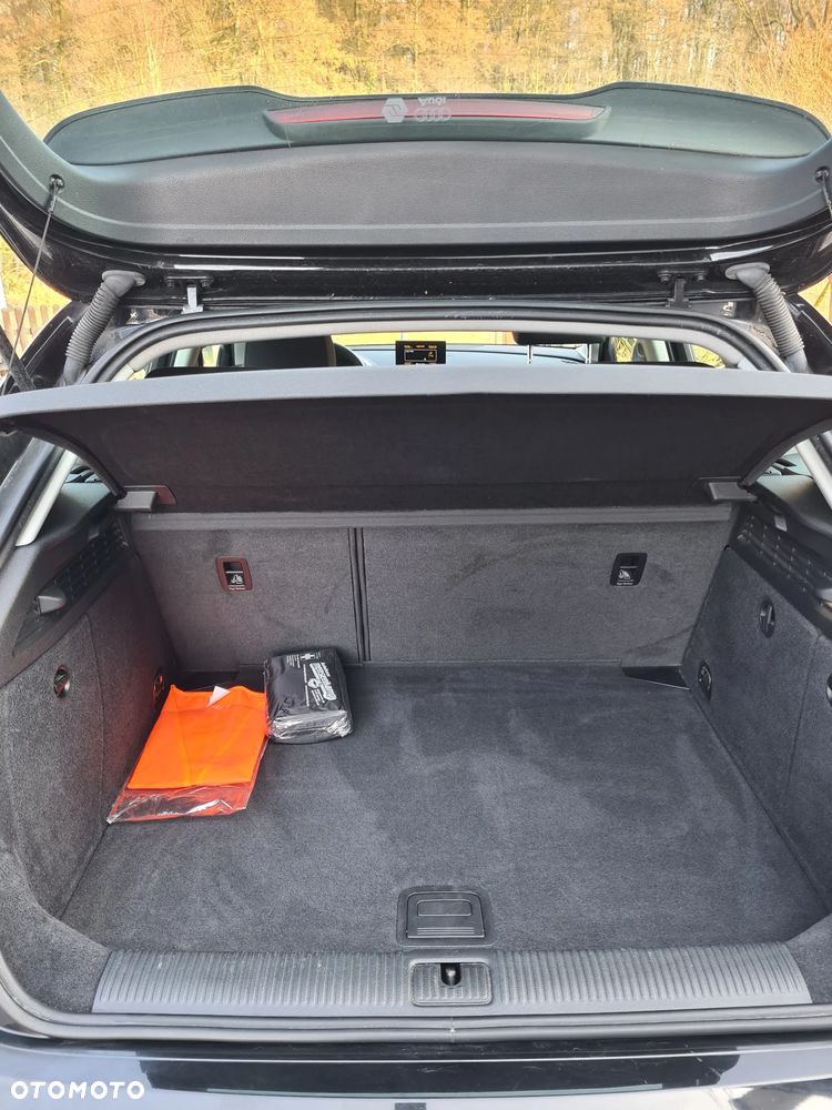 Audi A3 Sportback 1.4 TFSI Attraction - 29