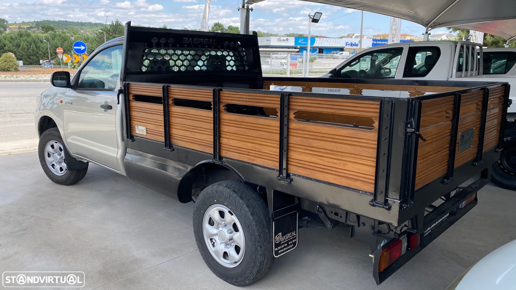 Toyota Hilux 2.5 D-4D 4WD CE AC+PM - 9