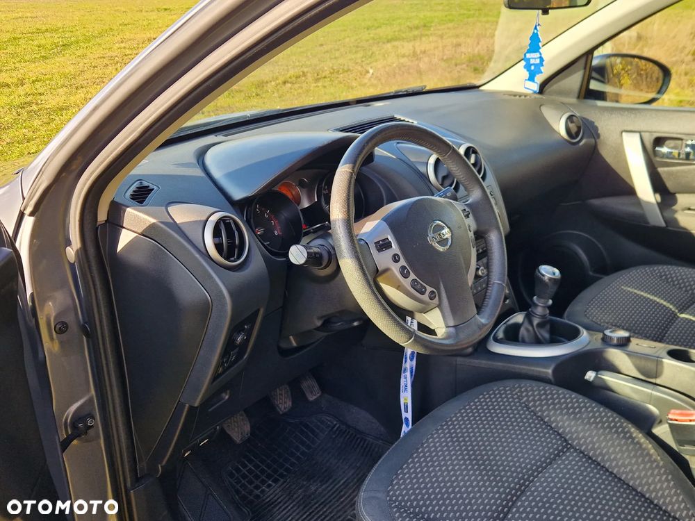 Nissan Qashqai 2.0 4 x 4 tekna - 9