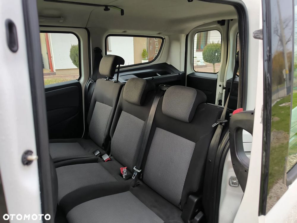Fiat Doblo Maxi Active - 7