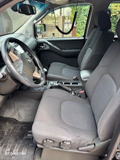 Nissan Navara 2.5 D SE - 6