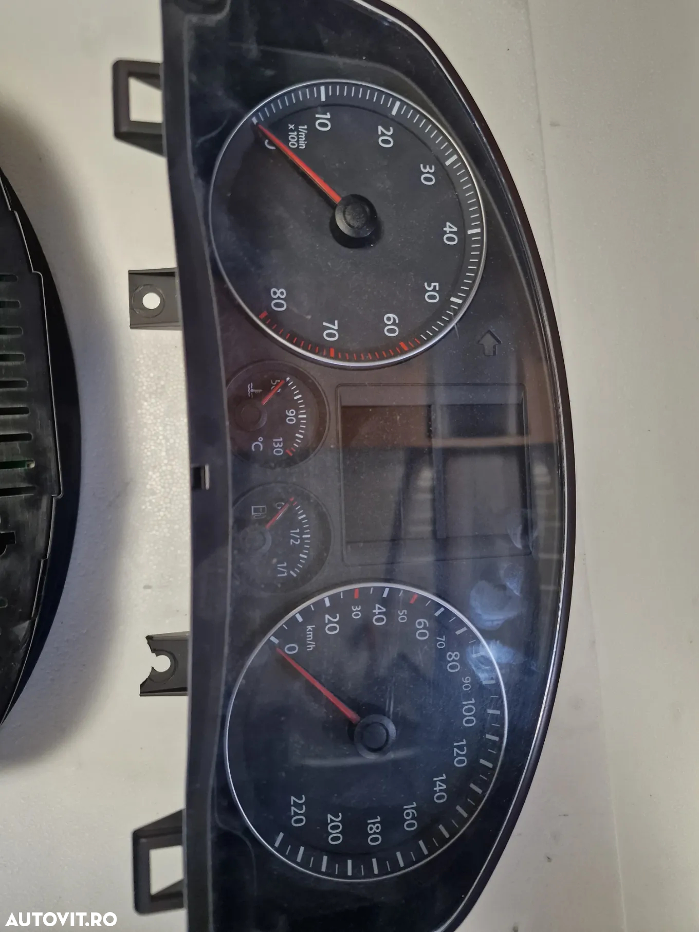 Ceasuri bord Vw Golf 5 motor 1,4benzina 1,6 benzina Maxidot/minidot - 6