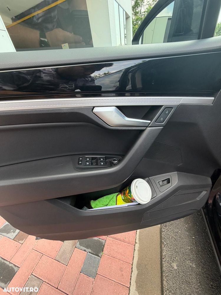 Volkswagen Touareg V6 TSI Style - 12