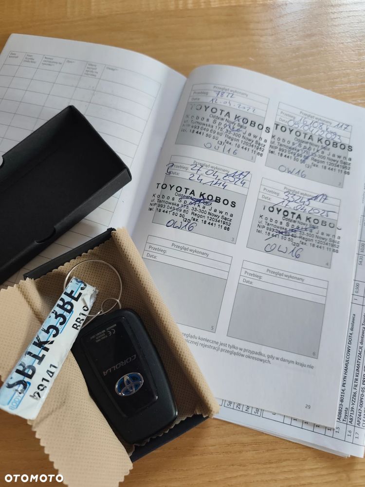 Toyota Corolla 2.0 Hybrid GR Sport - 12