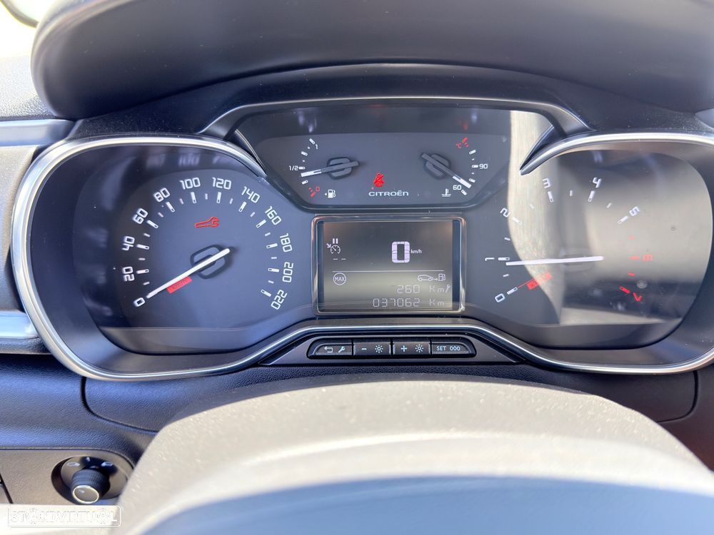 Citroën C3 Pure Tech S&S Shine - 10