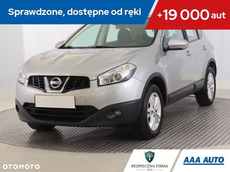 Nissan Qashqai - 1