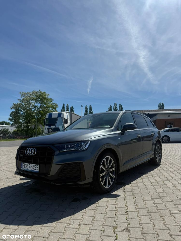 Audi Q7 - 10